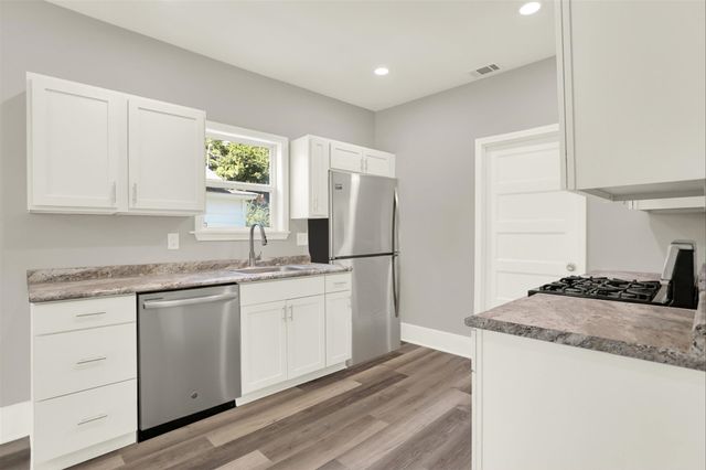 1650 GLENVIEW AVE, Memphis, TN 38106