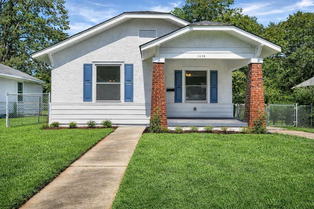 1650 GLENVIEW AVE, Memphis, TN 38106