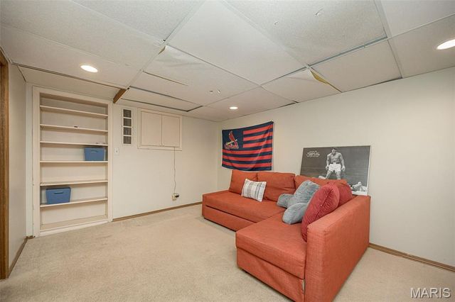 236 Orrick Lane, St Louis, MO 63122