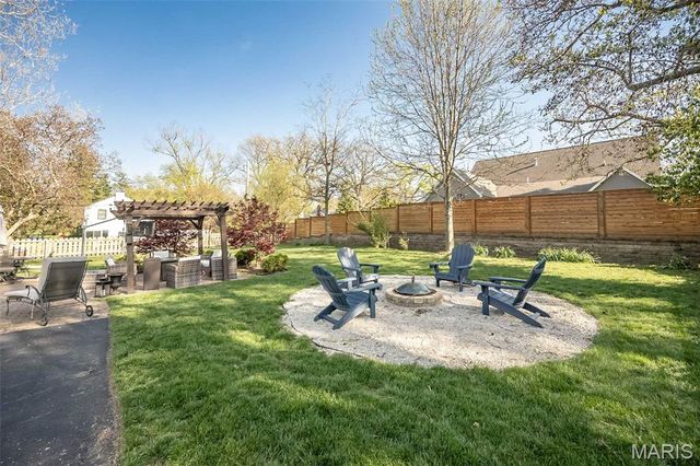 236 Orrick Lane, St Louis, MO 63122