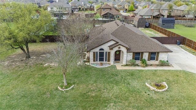 1111 Hill Meadow Drive, Midlothian, TX 76065