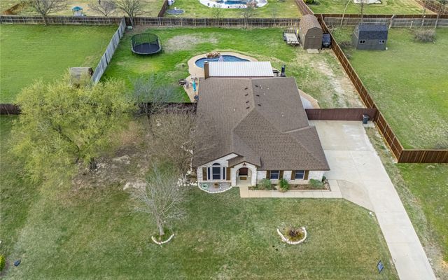 1111 Hill Meadow Drive, Midlothian, TX 76065
