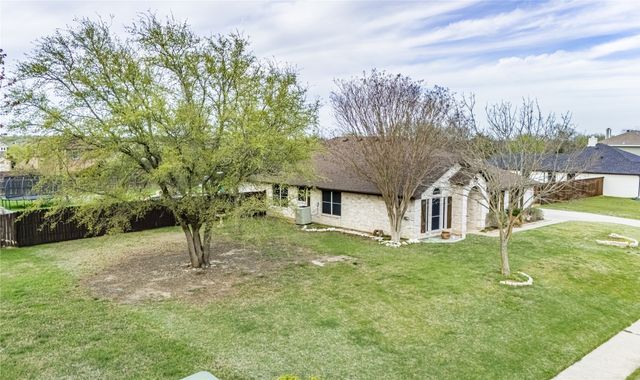 1111 Hill Meadow Drive, Midlothian, TX 76065