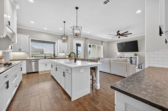 849 County Road 4699, Boyd, TX 76023