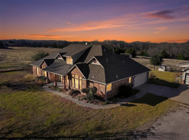 2611 Lonesome Dove, Farmersville, TX 75442