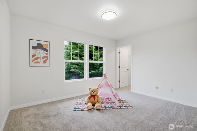 24327 SE 3rd Place, Sammamish, WA 98074