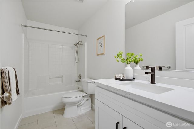 24327 SE 3rd Place, Sammamish, WA 98074