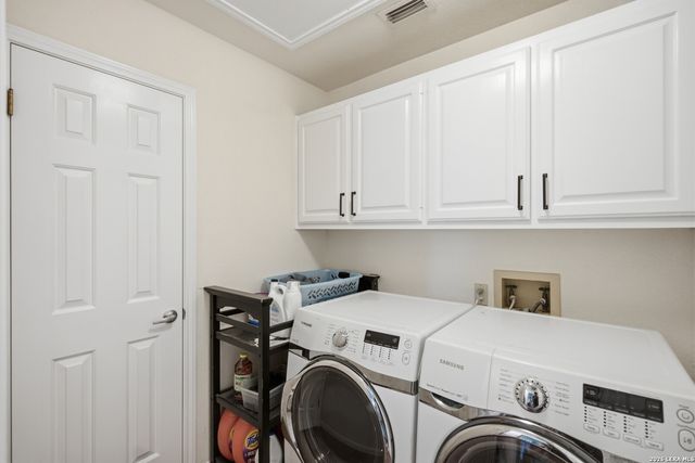 109 CIBOLO CROSSING DR, Boerne, TX 78006