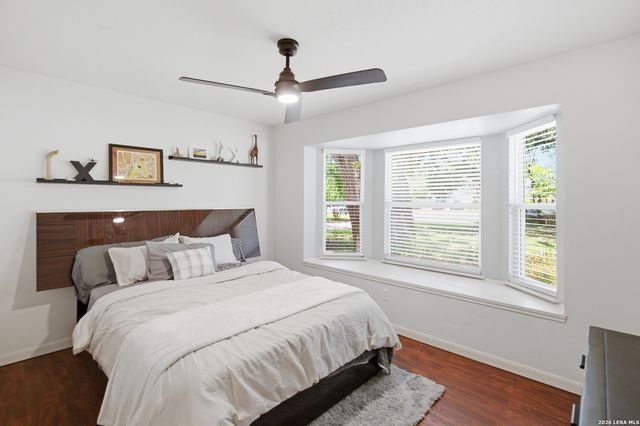 109 CIBOLO CROSSING DR, Boerne, TX 78006