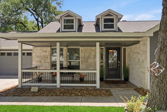 109 CIBOLO CROSSING DR, Boerne, TX 78006