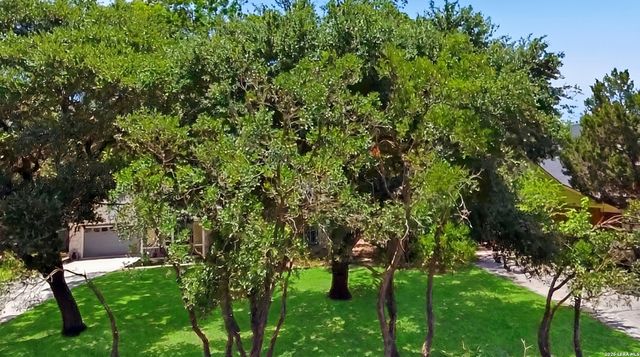 109 CIBOLO CROSSING DR, Boerne, TX 78006