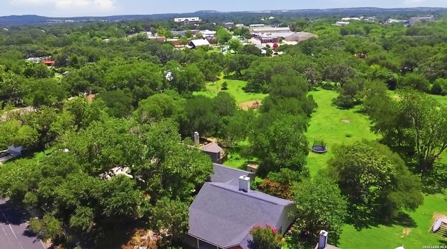 109 CIBOLO CROSSING DR, Boerne, TX 78006