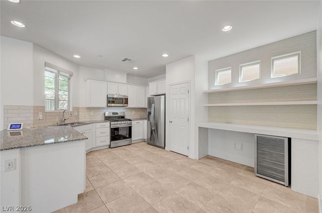 6124 Scarlet Leaf Street, Las Vegas, NV 89148