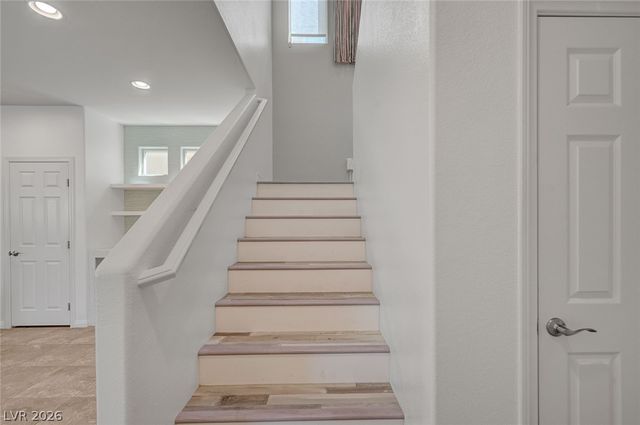 6124 Scarlet Leaf Street, Las Vegas, NV 89148