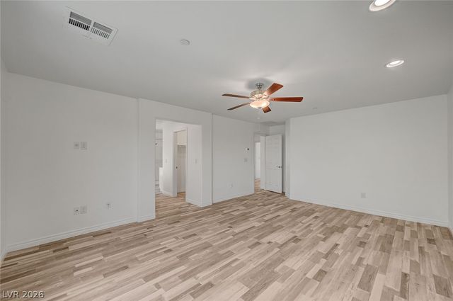 6124 Scarlet Leaf Street, Las Vegas, NV 89148