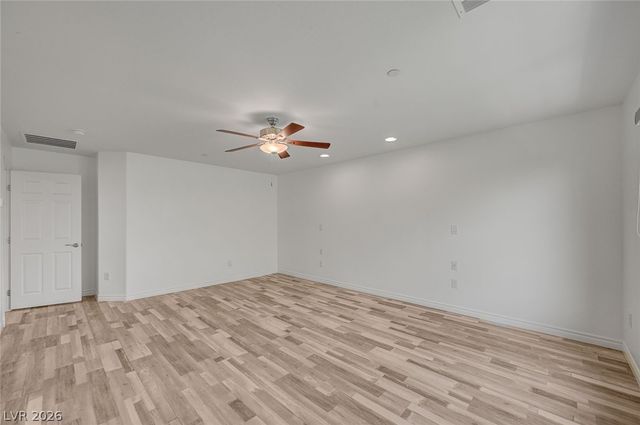 6124 Scarlet Leaf Street, Las Vegas, NV 89148