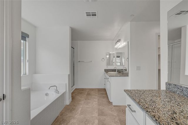 6124 Scarlet Leaf Street, Las Vegas, NV 89148