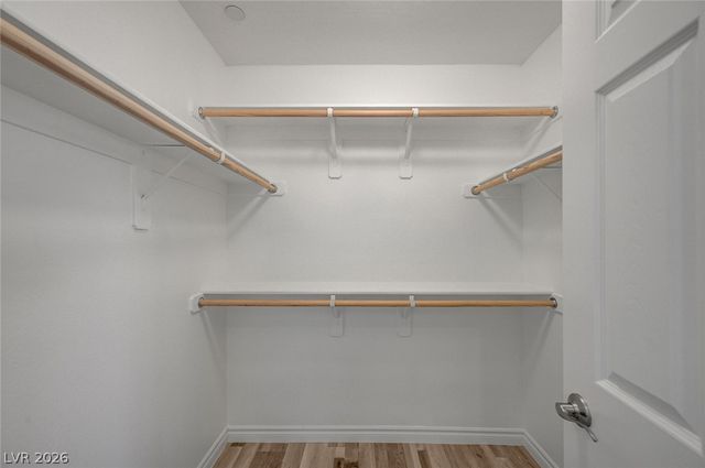 6124 Scarlet Leaf Street, Las Vegas, NV 89148