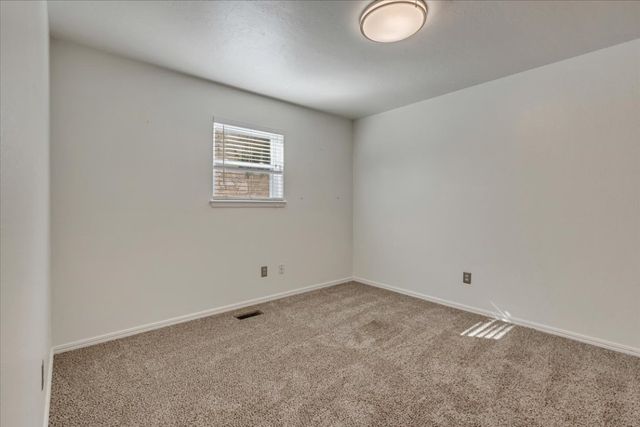 1913 Walking Sky Road, Edmond, OK 73013