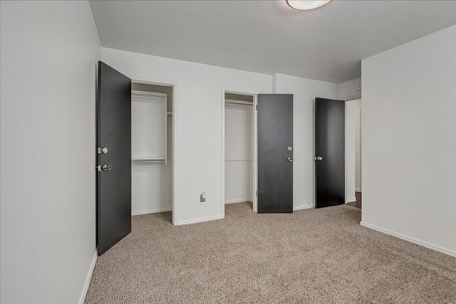 1913 Walking Sky Road, Edmond, OK 73013