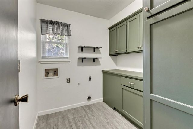 1913 Walking Sky Road, Edmond, OK 73013