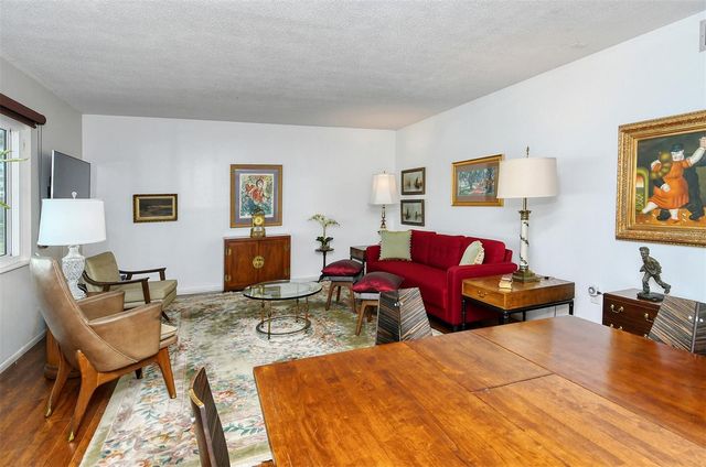 1809 VERA PLACE 8, Sarasota, FL 34235