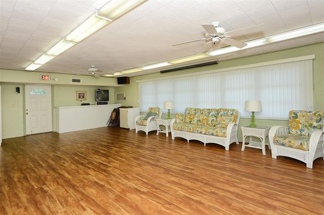 1809 VERA PLACE 8, Sarasota, FL 34235