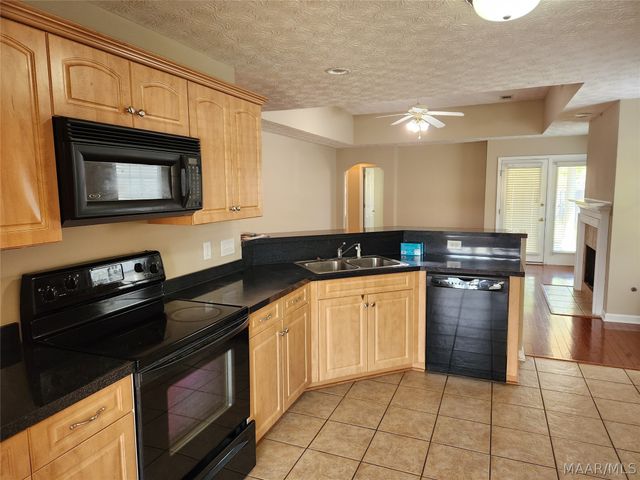 9609 COLLETON Place, Montgomery, AL 36117