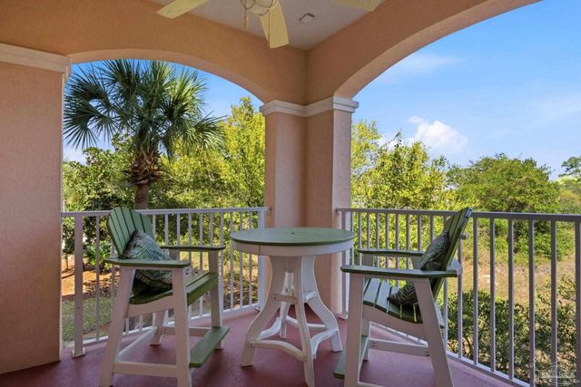 13840 River Rd 204, Pensacola, FL 32507