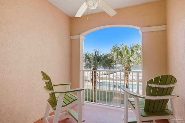 13840 River Rd 204, Pensacola, FL 32507