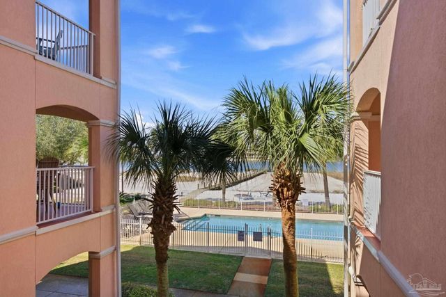 13840 River Rd 204, Pensacola, FL 32507