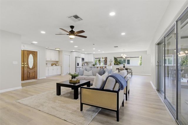 13891 88TH TERRACE, Seminole, FL 33776