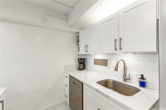 2333 Kapiolani Boulevard 2216, Honolulu, HI 96826