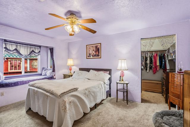 7771 Monument Drive, Grants Pass, OR 97526