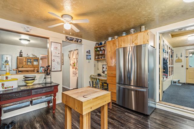 7771 Monument Drive, Grants Pass, OR 97526