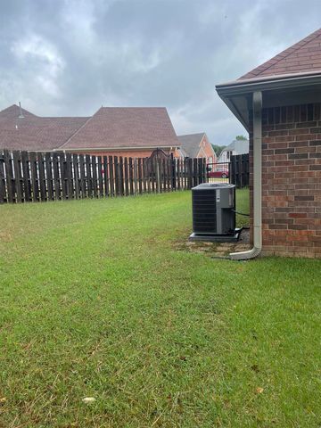 4580 WOOD FOX CV CV, Memphis, TN 38125