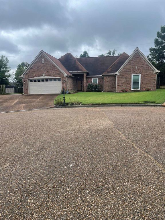 4580 WOOD FOX CV CV, Memphis, TN 38125