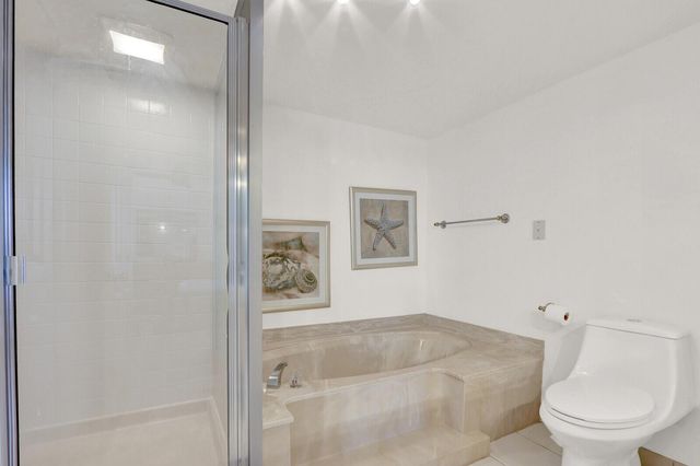 5510 N Ocean Drive 12b, Singer Island, FL 33404