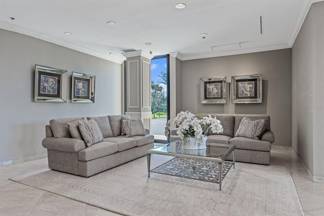 5510 N Ocean Drive 12b, Singer Island, FL 33404