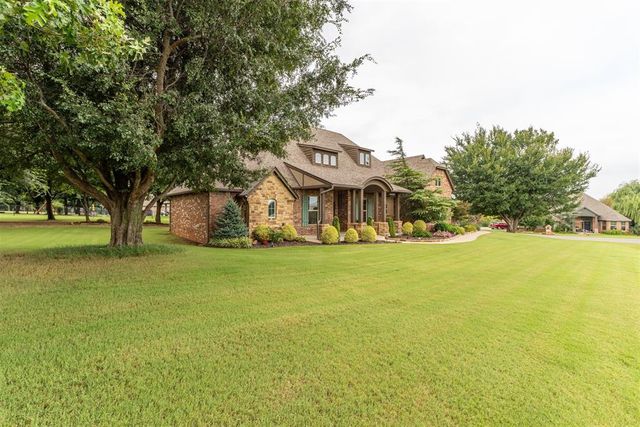 2055 NW 34th Street, Newcastle, OK 73065