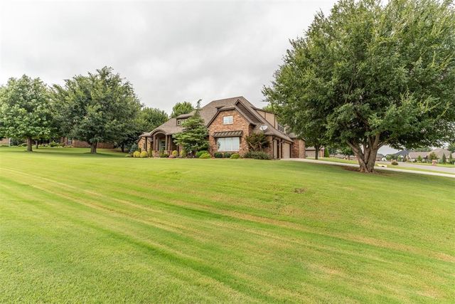 2055 NW 34th Street, Newcastle, OK 73065