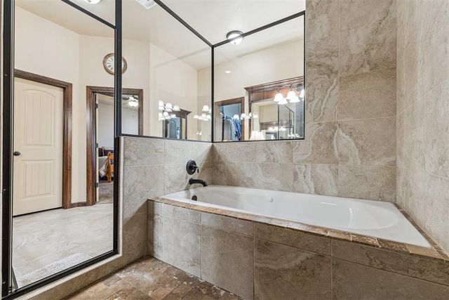 2055 NW 34th Street, Newcastle, OK 73065