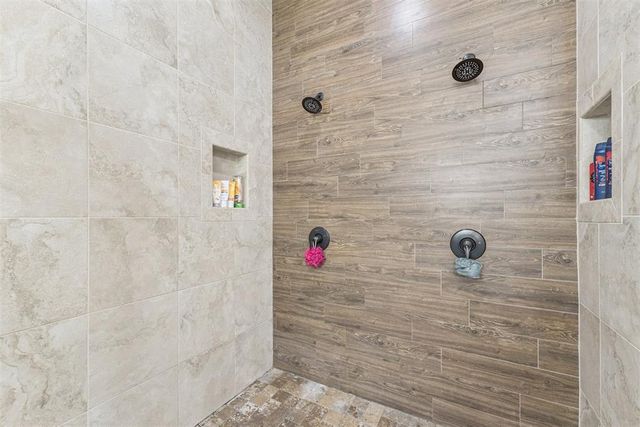 2055 NW 34th Street, Newcastle, OK 73065