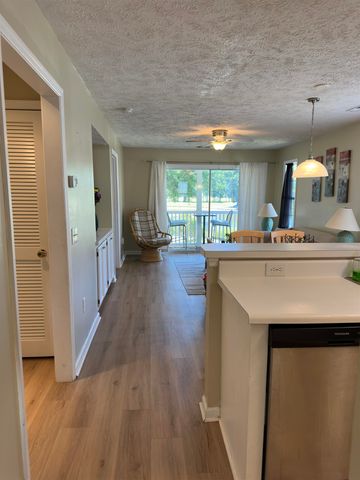 553 White River Dr Unit 13F, Myrtle Beach, SC 29579