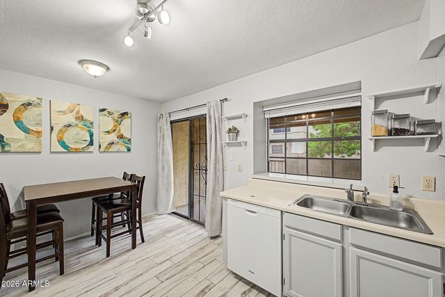 921 W UNIVERSITY Drive 1085, Mesa, AZ 85201