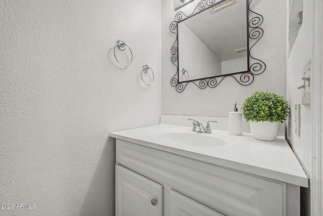 921 W UNIVERSITY Drive 1085, Mesa, AZ 85201