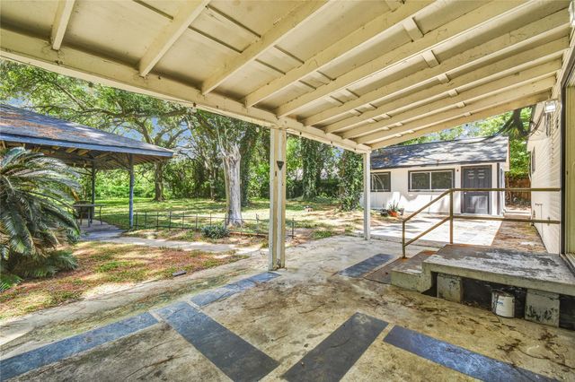 2642 Cedar Drive, La Marque, TX 77568