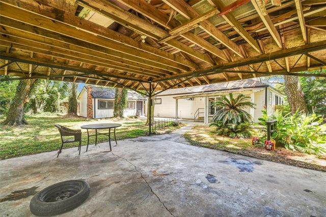 2642 Cedar Drive, La Marque, TX 77568