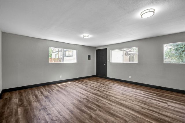 2642 Cedar Drive, La Marque, TX 77568