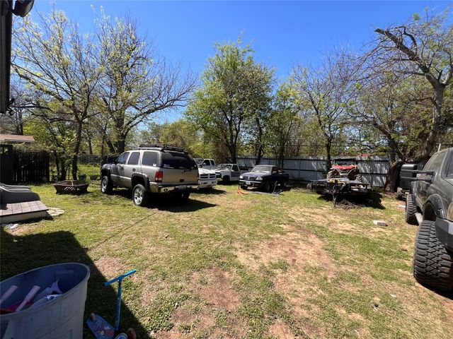 2408 Cass Street, Fort Worth, TX 76112